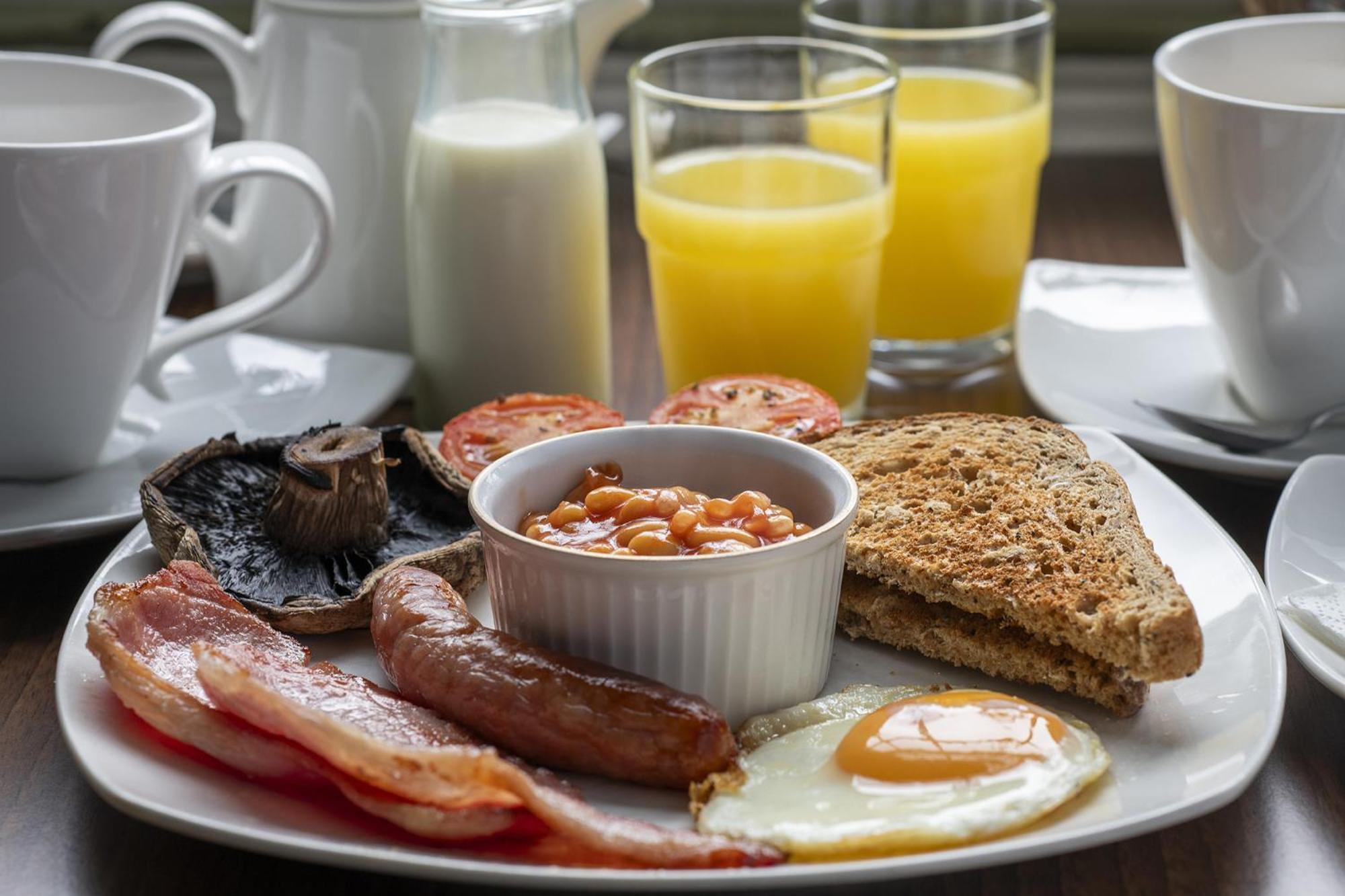 Springfield House - Birmingham Airport & Nec Bed and Breakfast Coleshill Eksteriør billede