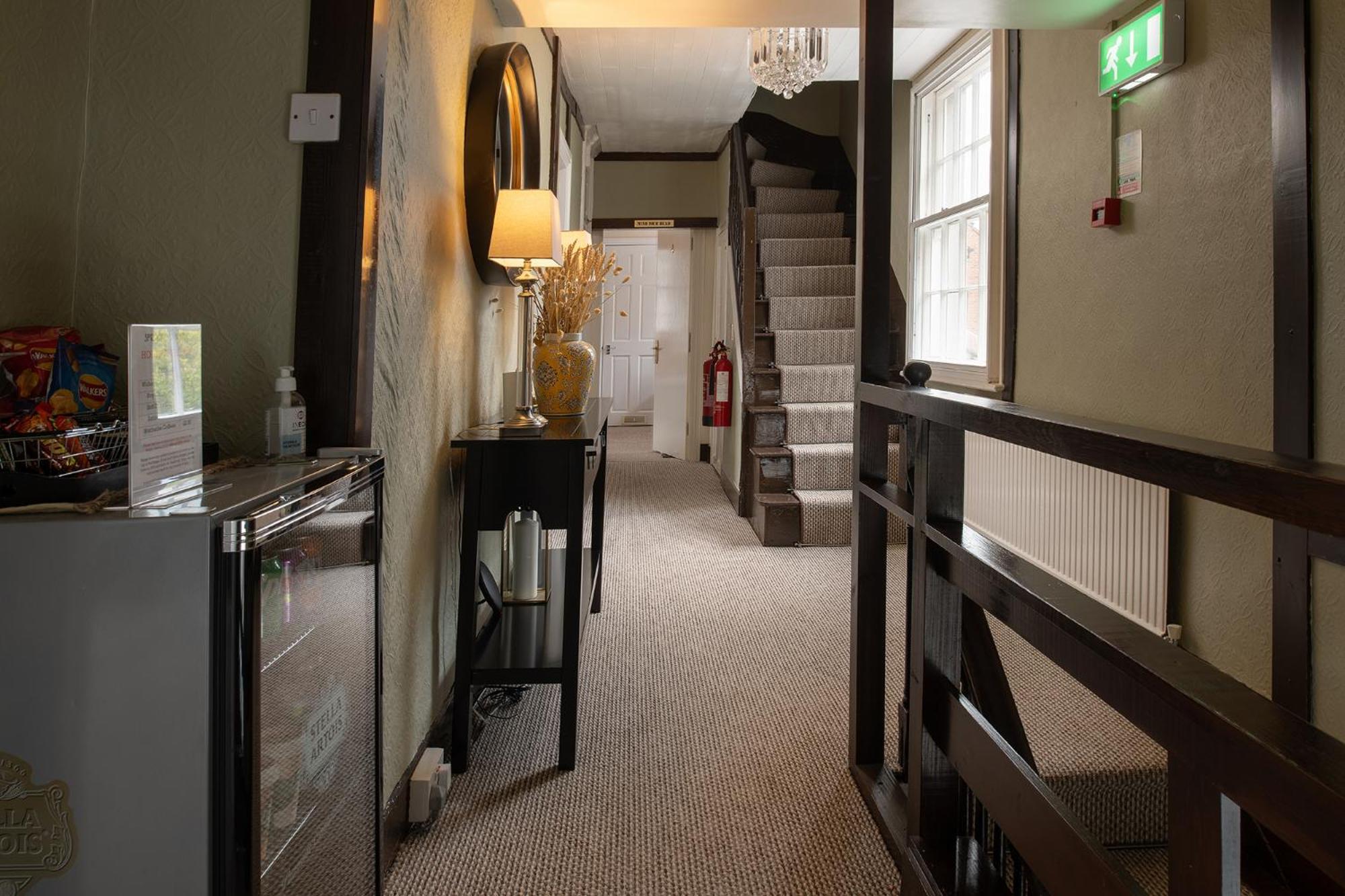 Springfield House - Birmingham Airport & Nec Bed and Breakfast Coleshill Eksteriør billede