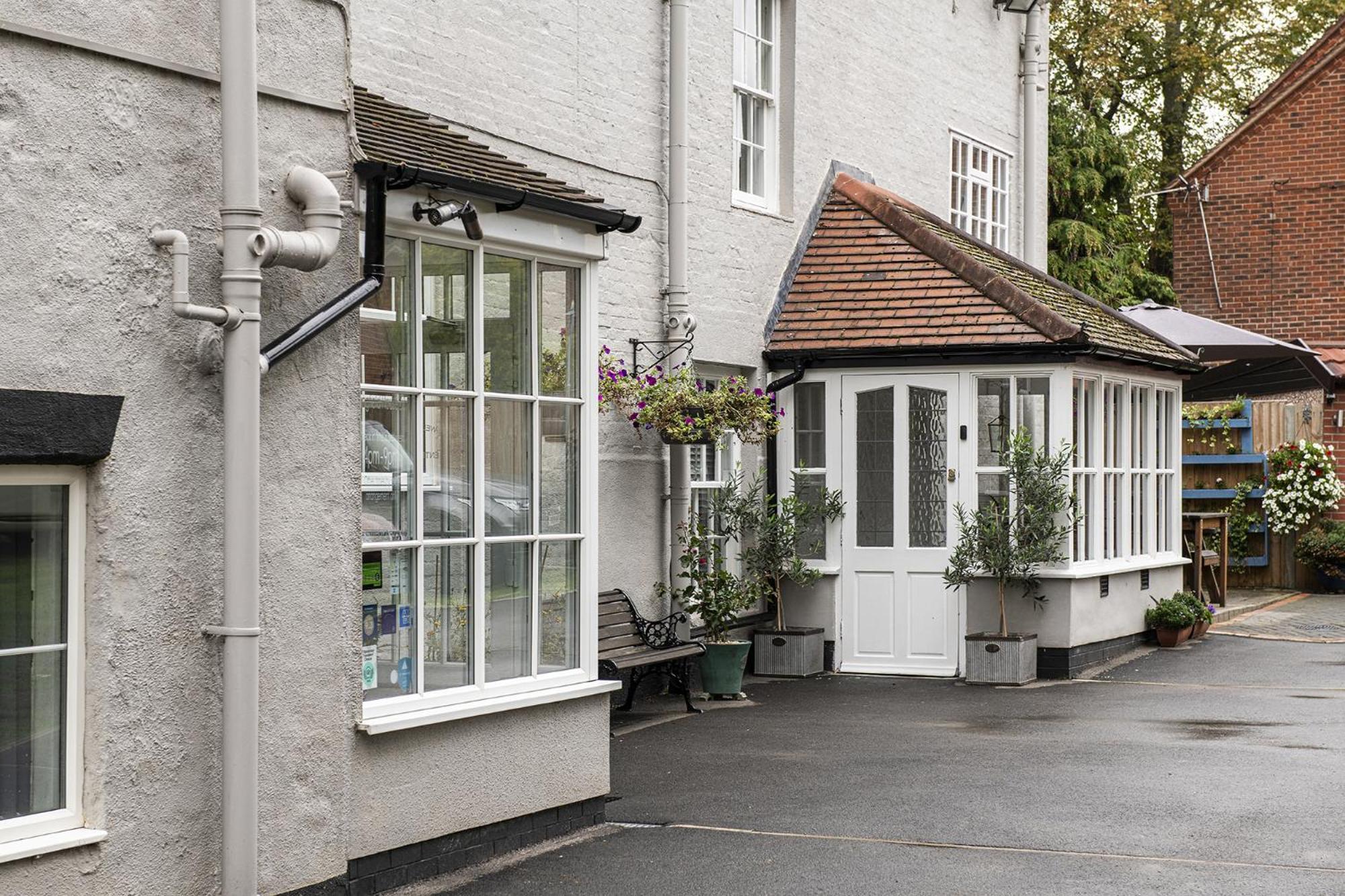 Springfield House - Birmingham Airport & Nec Bed and Breakfast Coleshill Eksteriør billede
